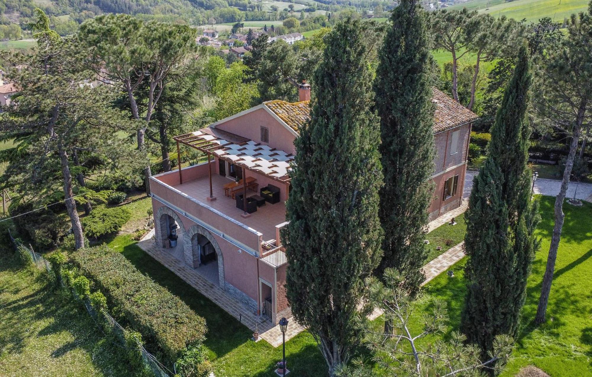 Beautiful Home In Cappone Di Vallefoglia Ripe Eksteriør bilde